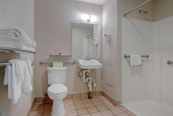 Americas Best Value Inn Gettysburg image 28